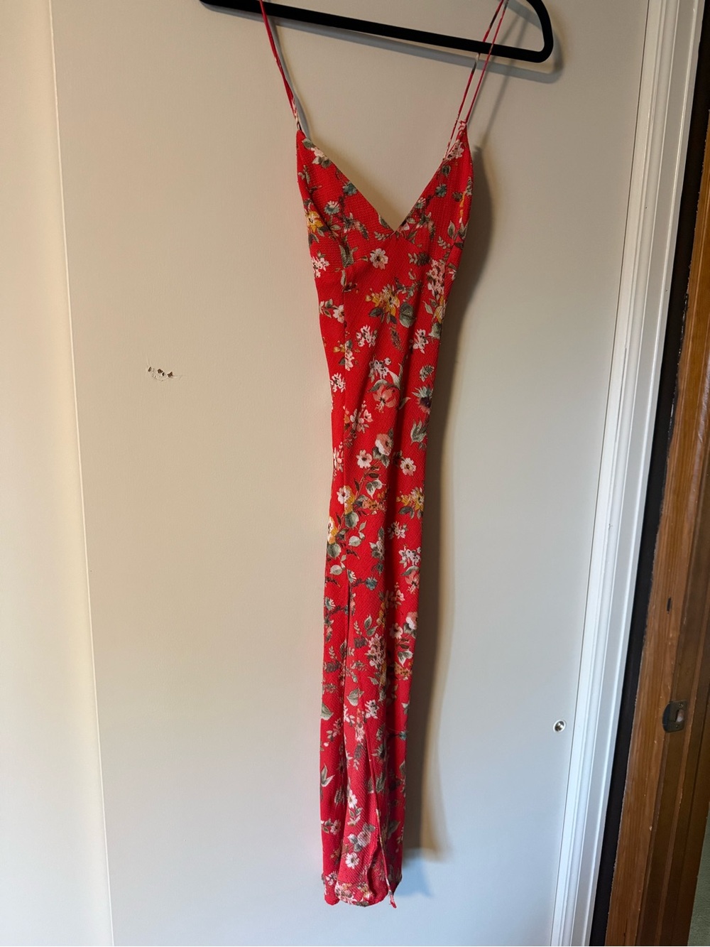 Red Floral Maxi Slip Dress with V-Neck and Spaghetti Straps
